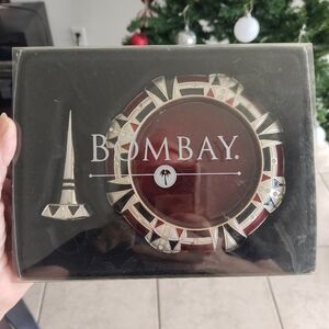 Bombay Art Deco Red and Silver Wine Bottle Holder/ Stopper New!